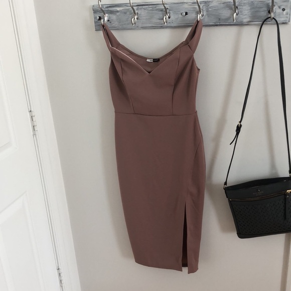 SOLD🔥Evening dress stretchy form fitting size L - Picture 2 of 9